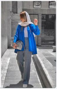 ست کردن مانتو آبی با شال و روسری